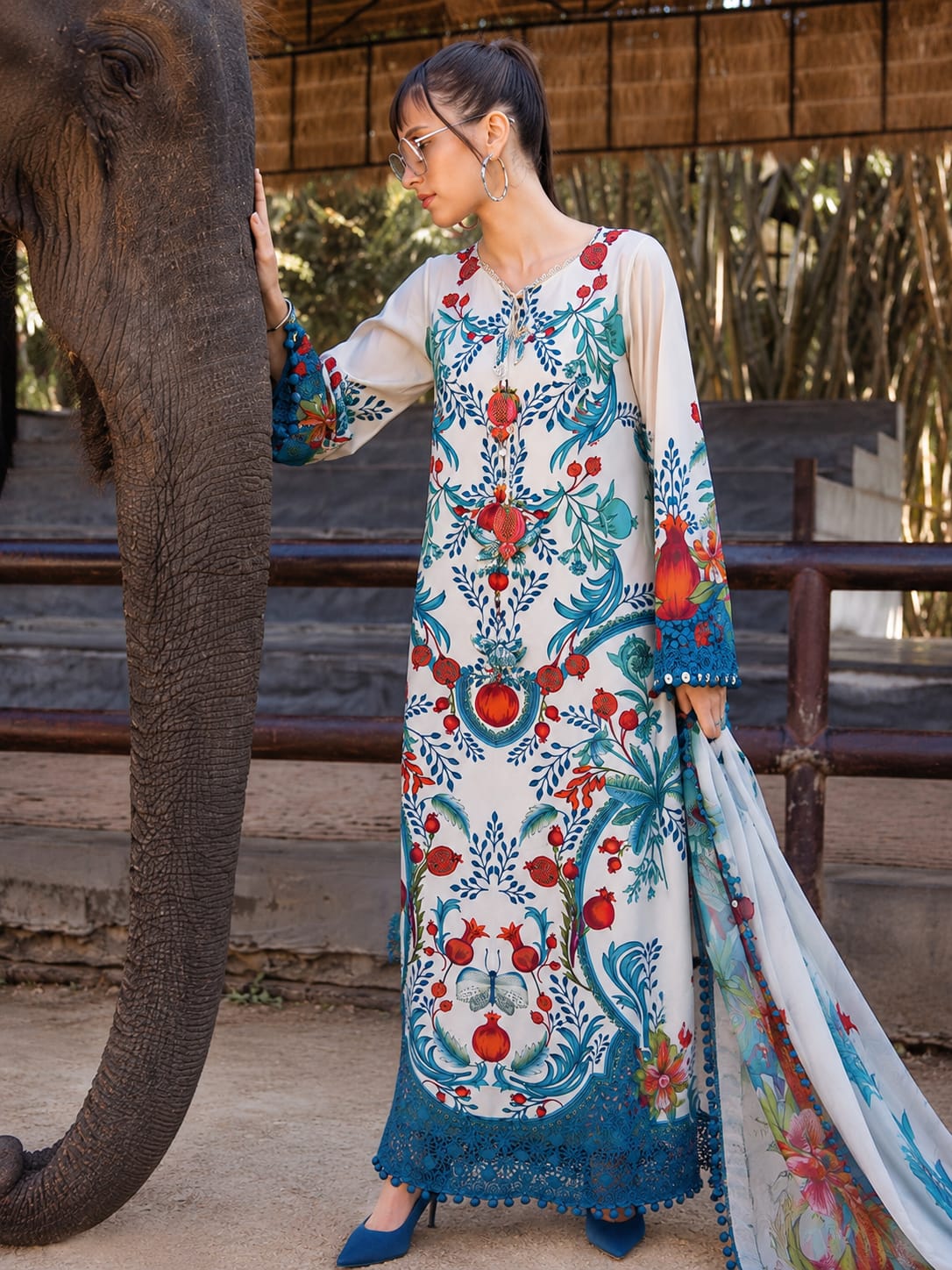 Elegant Floral Printed 3-Piece Lawn Suit